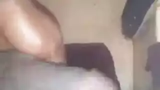 المتشددين جميع الثقوب