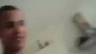 نيك عنيف في الكس وتقطيع هدوم ومص صدر