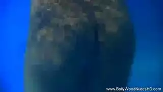 سكسي عل حمام